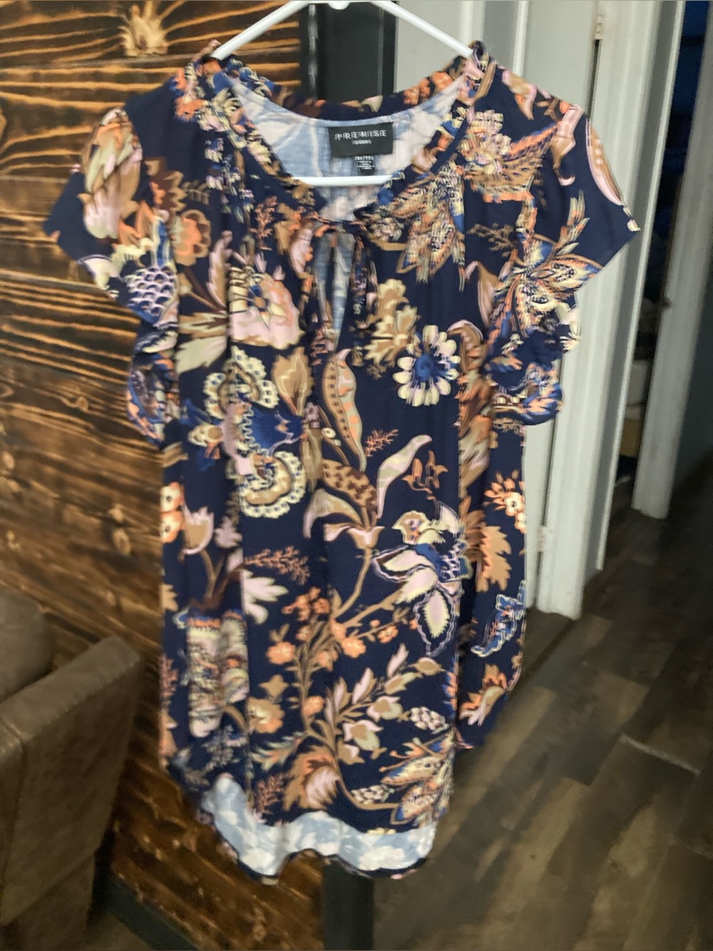 Woman’s Top Size 2XL By Premise